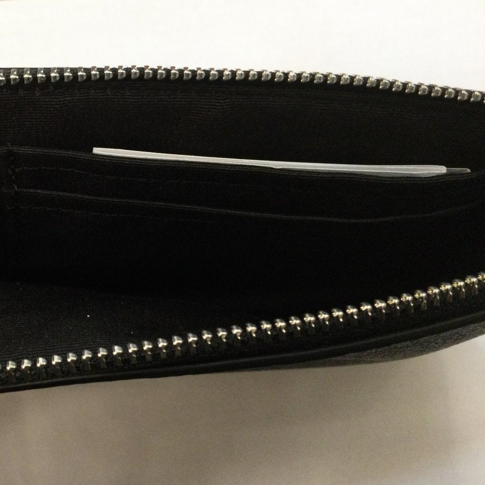 Coach NWT Authentic Corner Zip Wristlet signature PVC black/smoke - Picture 4 of 4